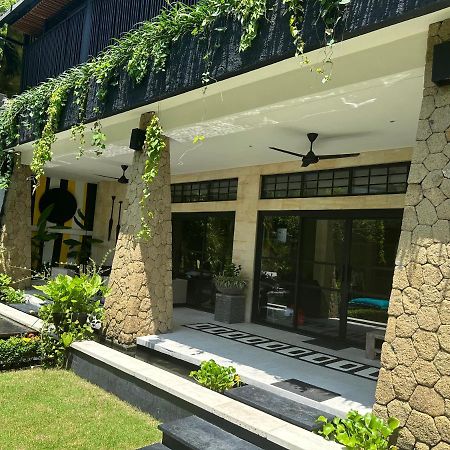 Amanputri Villa スミニャック エクステリア 写真