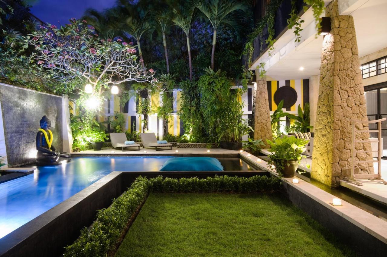 Amanputri Villa スミニャック エクステリア 写真