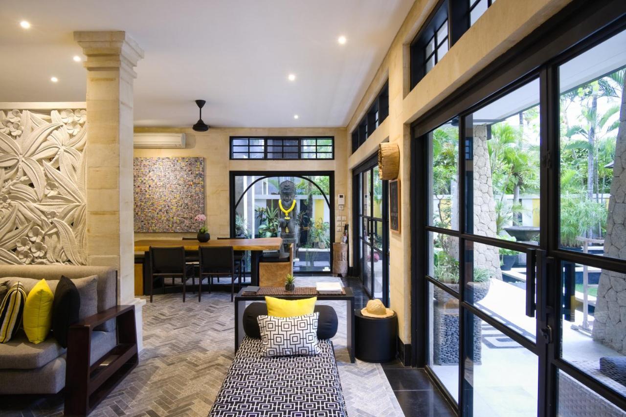 Amanputri Villa スミニャック エクステリア 写真