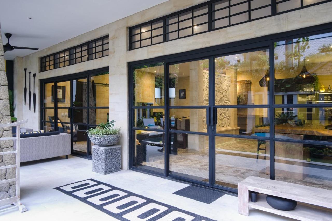 Amanputri Villa スミニャック エクステリア 写真