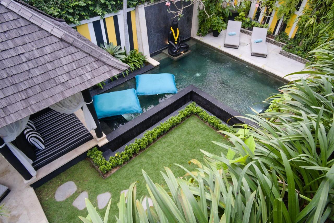 Amanputri Villa スミニャック エクステリア 写真